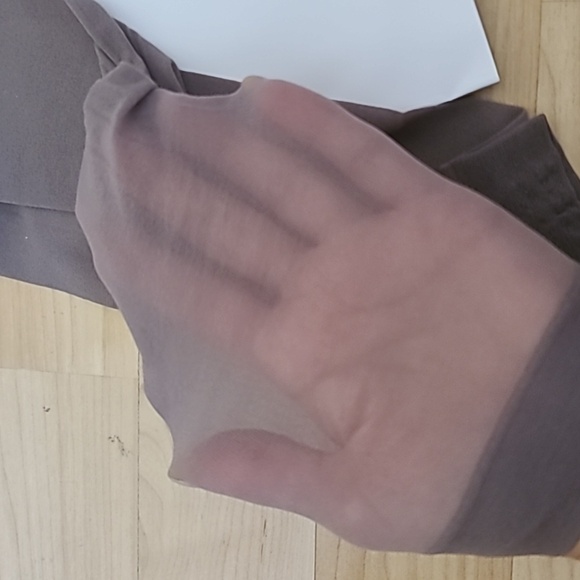 Queentex Sheer Naylon Knee-high Brown Socks - Picture 4 of 4